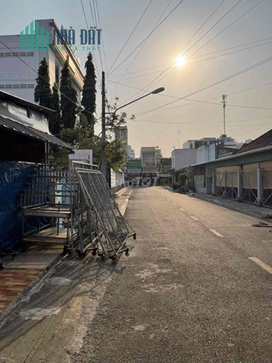 CẦN BÁN ĐẤT TẶNG NHÀ VỊ TRÍ TRUNG TÂM MẶT TIỀN TX GÒ CÔNG TIỀN GIANG