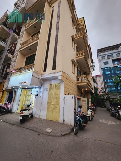 Bán nhà tập thể Nguyễn Ngọc Doãn, Đặng Văn Ngữ, Đống Đa tầng 2 diện tích 50m2 giá 1,75 tỷ.