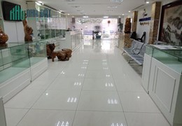 Cho thuê toà nhà kinh doanh văn phòng phố vip quận Đống Đa 11 tầng giá 700 triệu tháng.