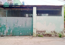 Bán kho 8 x 27m - HXH đường Cây Sung P14Q8 - Giá : 14 Tỷ