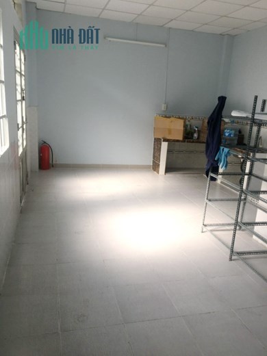 Nhà thuê căn góc 2 MT đường 12m KDC Bình Hưng - Giá : 12 Triệu