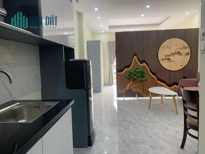 TÒA CCMN XUÂN THỦY 21P CHO THUÊ ĐẲNG CẤP- GIÁ HƠN 11 TỶ- DÒNG TIỀN 90TR-8T THANG MÁY