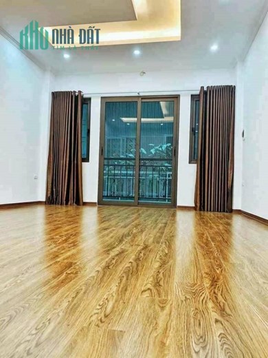 GIẢM GIÁ CHÀO CHỦ BÁN CẮT LỖ GIÁ CHỈ CÒN 3.4 TỶ - NHÀ ĐẸP 4 TẦNG - DT: 33M2 3 PHÒNG NGỦ - MT: 3.5M