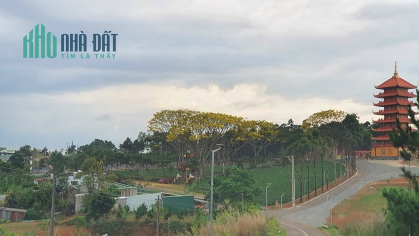 ĐẤT THỔ CƯ SỔ RIÊNG , MẶT TIỀN LÝ THÁI TỔ GIÁ CHỈ 490TR