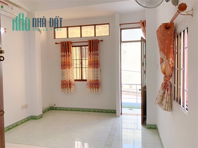 Lê Văn Thọ, P11, Gò Vấp – Sát CV Làng Hoa – HXH, 63m2, 4 tầng, 6.45 tỷ
