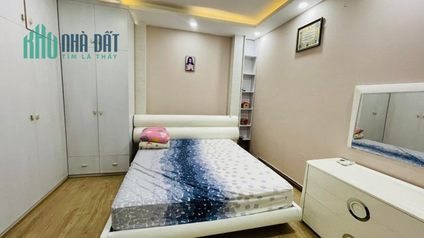 Hẻm xe hơi 8m Lý Thường Kiệt, Phường 9, Tân Bình, 82m2, 5 tầng, 11PN, Giá 14,9 tỷ