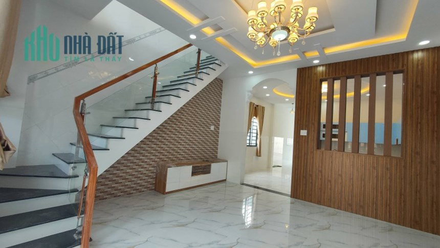 Nắm giữ ngay nhà lầu quy hoạch hiện đại tặng thiết kế bên trong căn bản