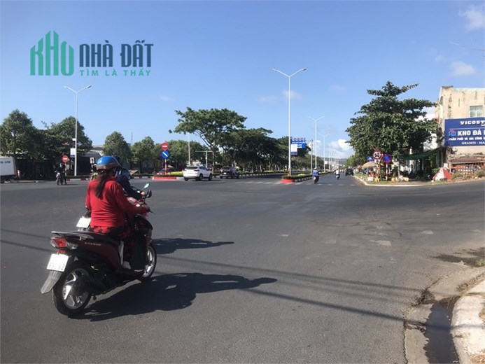 Cho thuê mặt bằng góc ngã 3 đường Bình Giã, TP Vũng Tàu