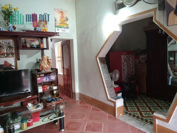 Bán nhà phố Bà Triệu mặt tiền rộng