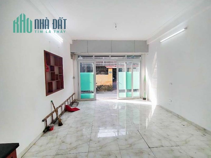 Rẻ, Bán nhà thôn Trung, Phúc Lợi, Long Biên, ngõ thông ô tô vào nhà, 30m2x 5 tầng, 2 tỷ 6
