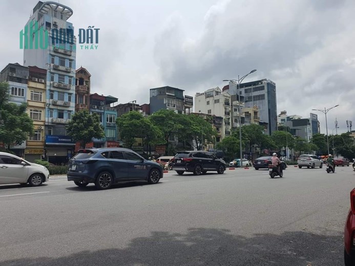 NHÀ 70M2 LÔ GÓC MẶT PHỐ TRẦN KHÁT CHÂN CHỈ 18,5 TỶ.