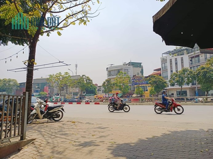 NHÀ 70M2 LÔ GÓC MẶT PHỐ TRẦN KHÁT CHÂN CHỈ 18,5 TỶ.