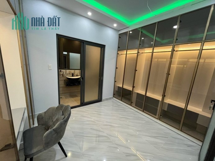 41M2-GIÁ CHỐT  2.55 Tỷ Kinhh Dương Vương-SHR, NHÀ CÒN MỚI Ở NGAY