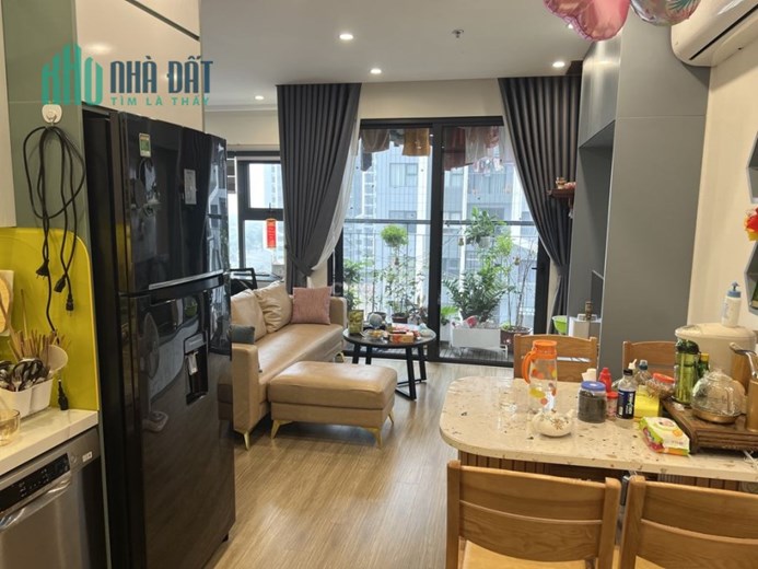 Chuyển nhà cần Bán Gấp. Diện tích 69.9m2 thông thuỷ 63m2 Full nội thất