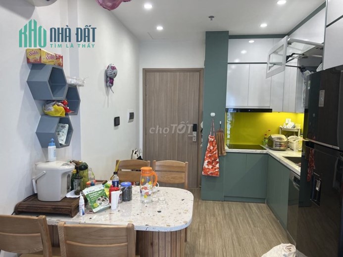 Chuyển nhà cần Bán Gấp. Diện tích 69.9m2 thông thuỷ 63m2 Full nội thất