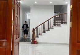 Cho thuê nhà KIM NGƯU,  41m x5T giá 15 triệu