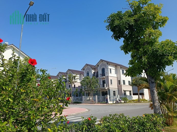 Bán biệt thự vườn giá đáy kđt Vsip Từ Sơn.
