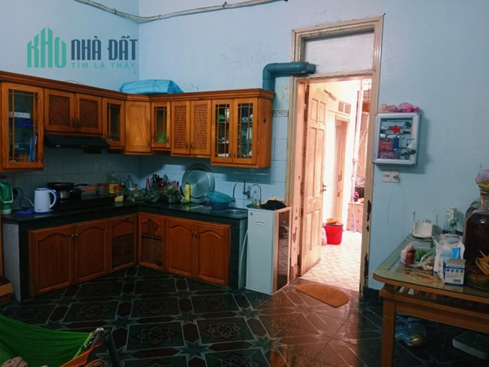 Bán nhà 3 tầng gần công an Tỉnh
