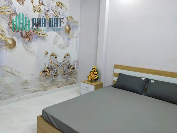 BÁN NHÀ BỜ BAO TÂN THẮNG, TÂN PHÚ, hẻm xe hơi, 223m2, NGANG 13m, 4 tầng, thu 100 triệu/tháng, Nhỉnh