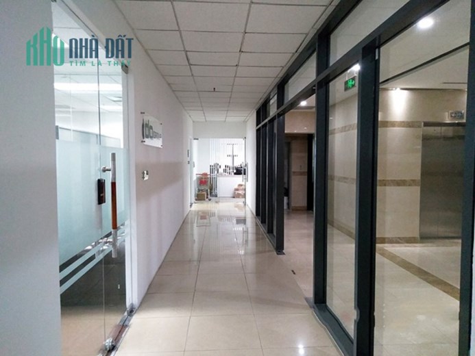 Chào thuê 500m sàn vp hạng B tòa CMC Tower mặt phố Duy Tân giá hợp lý sẵn bàn giao.
