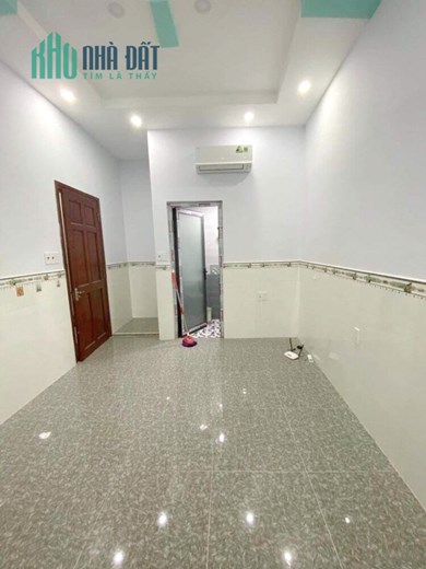 Bán CHDV 5 tầng hẻm 154 đường Âu Dương Lân P3Q8 - Giá 7.9 Tỷ