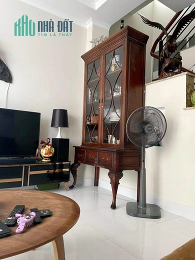 Nhà 2 tầng đường Bùi Minh Trực Phường 5 Quận 8. Giá 3,9 tỷ TL