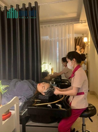 Do công việc đi nước ngoài nên muốn sang spa cho bạn nào thiện chí