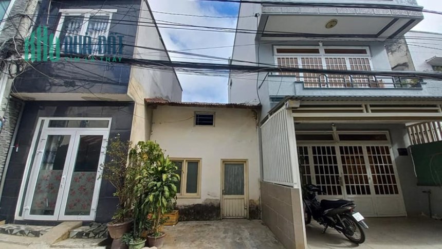 ( Gấp gấp ) Cần bán gấp căn nhà cấp 4 gần trung tâm đường Hai Bà Trưng giá chỉ 3.5 tỷ