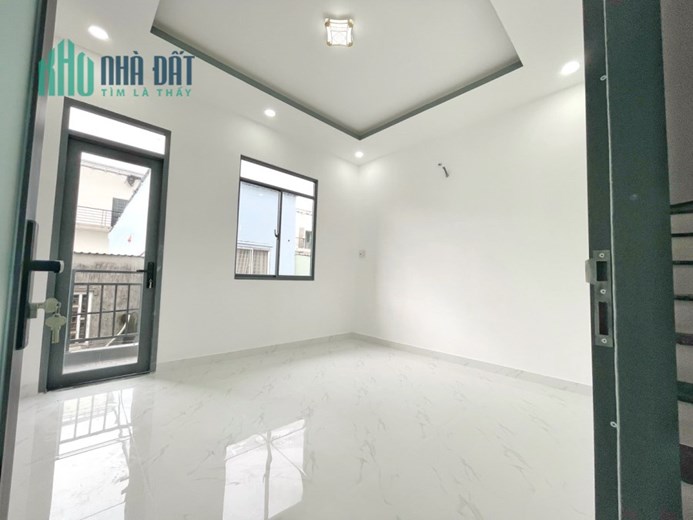 Nhà mới 3 tầng hẻm Dương Bá Trạc P1Q8. Giá 6,8 tỷ TL