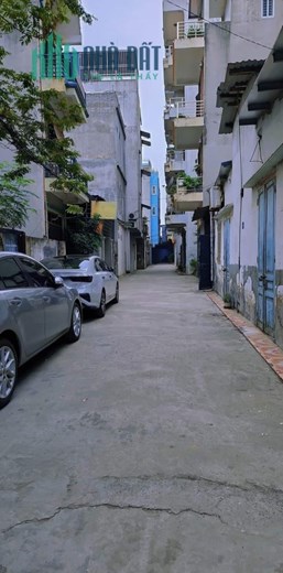 Nhà đẹp phố Hoàng Văn Thái quận Thanh Xuân 45m2 nhỉnh 6 tỷ gara kinh doanh tặng nội thất