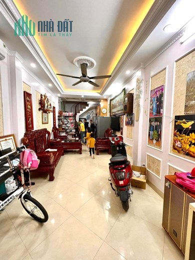 Bán nhà Lê Thanh Nghị, Trần Đại Nghĩa 50mx4T nhỉnh 4 tỷ kd 3 ngủ lô góc cho thuê 15tr/th