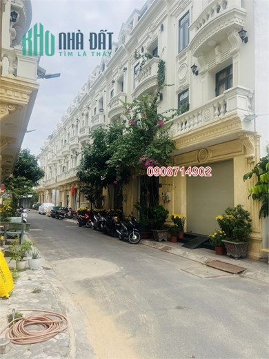 Bảo Yến Residence MTKD Tô Hiệu, gần chợ Cây Keo, nhà xây 1 trệt 3 lầu, 4,5x18m, sổ riêng