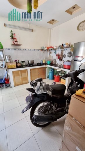 Nhà thuê 4 Tầng MT đường Dương Bá Trạc P1Q8 - Giá : 22 Triệu