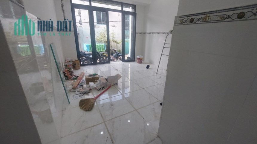 Bán Nhà Ngay Hẻm 541 Tỉnh Lộ 10 DT 74m2 Thanh Toán 3 tỷ Nhận Nhà Vào Ở  Hoàn Công Sẵn
