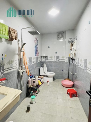 Nhà đại kim 65m2 x4T,mt 6.5m,rộng,đẹp,oto gần,giá 5,59 tỷ