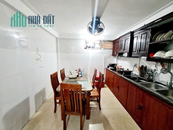 DUY NHẤT 1 CĂN PHỐ XÃ ĐÀN 55m2 x 4 TẦNG NHÀ ĐẸP Ở NGAY FULL NỘI THẤT XỊN SÒ NHỈNH 4 TỶ LH 0966037496