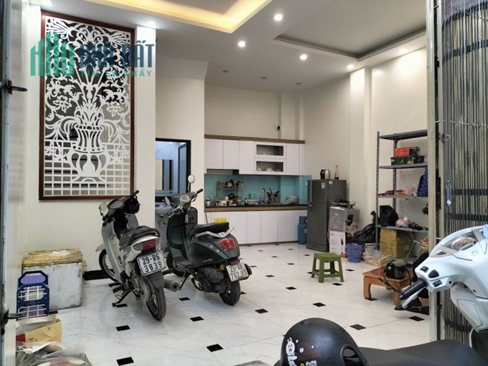 Bán nhà Lô góc Xã Đàn 30m2 x 4T, ngõ thông, 2.9 tỷ Ở LUÔN lh 0966037496