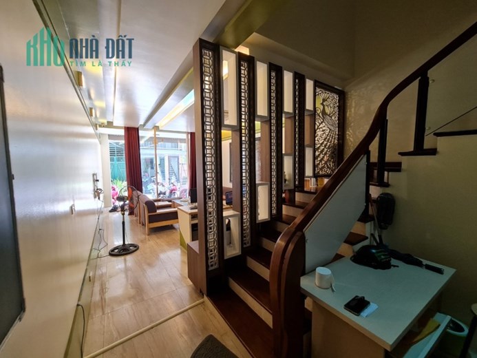 Bán nhà Nguyễn Sơn, 100m2x5 tầng, kinh doanh, VP, siêu thị, cho thuê, nhỉnh 10 tỷ
