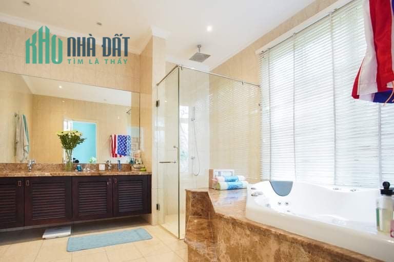 Siêu phẩm Bieeth thự, Cách MT 2 Căn, Chu Văn An, P12, Bình Thạnh, 95m2, giá chỉ 10 ty 5