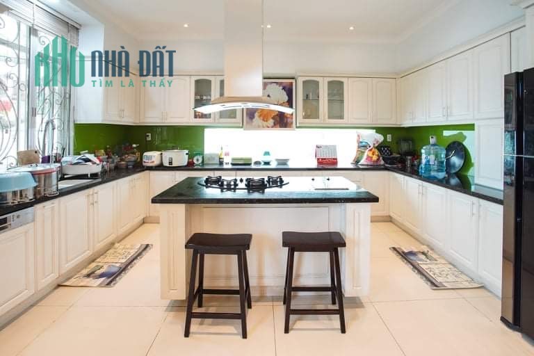 Siêu phẩm Bieeth thự, Cách MT 2 Căn, Chu Văn An, P12, Bình Thạnh, 95m2, giá chỉ 10 ty 5