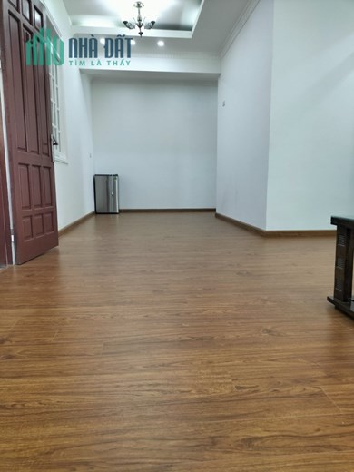 Cho thuê căn hộ tòa B mặt đường Nguyễn Cơ Thạch Nhà đã sửa lại hết toàn bộ