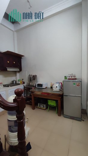 Cần bán nhanh nhà Nguyễn Chí Thanh, Đống Đa, ngõ ô tô tránh, kinh doanh, giá 7.7 tỷ