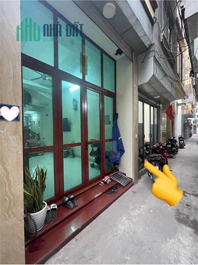 Cầu Giấy, ngõ thông KD, sát trường Đại Học, 40m2 giá chỉ hơn 5 tỷ, 0866585090