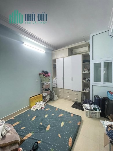 Cầu Giấy, ngõ thông KD, sát trường Đại Học, 40m2 giá chỉ hơn 5 tỷ, 0866585090