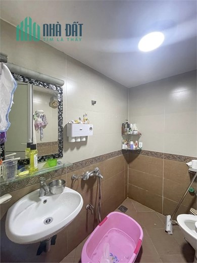 Cầu Giấy, ngõ thông KD, sát trường Đại Học, 40m2 giá chỉ hơn 5 tỷ, 0866585090