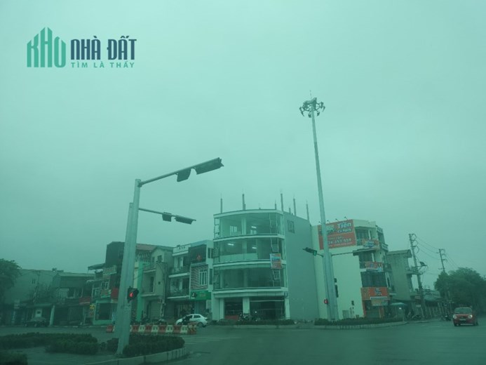 Cần bán lô đất diện tích 75,6m2, đường Phan Đình Phùng, Tp. Hòa Bình