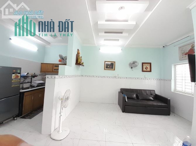 Nhà Ngộp phường linh xuân thủ đức.