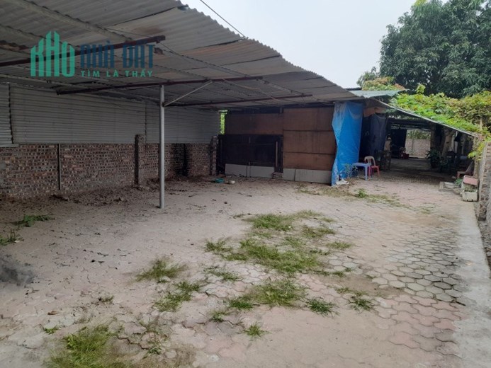 Bán nhà Cổ Nhuế, Bắc Từ Liêm. DT 200m2; C4; R8m; chỉ 1.78 tỷ. Phương