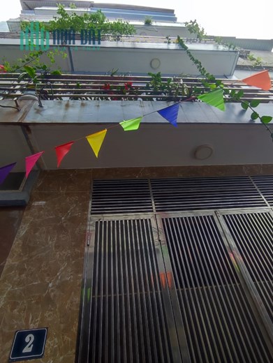 Sổ đỏ chính chủ- [[[ 3.75 tỷ]]] 🏡 38m2x 5 tầng bao sang tên đổi chủ