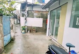 Dương Bá Trạc P2. Quận 8 Cần Bán Gấp Nhà DT. 40m Nhà 2 Tầng Hẻm 3m Giá Chỉ có 2 Tỷ Nhỉnh Sổ Hồng